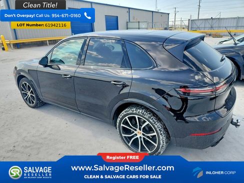 Used 2019 Porsche Cayenne S AWD/4WD image 3