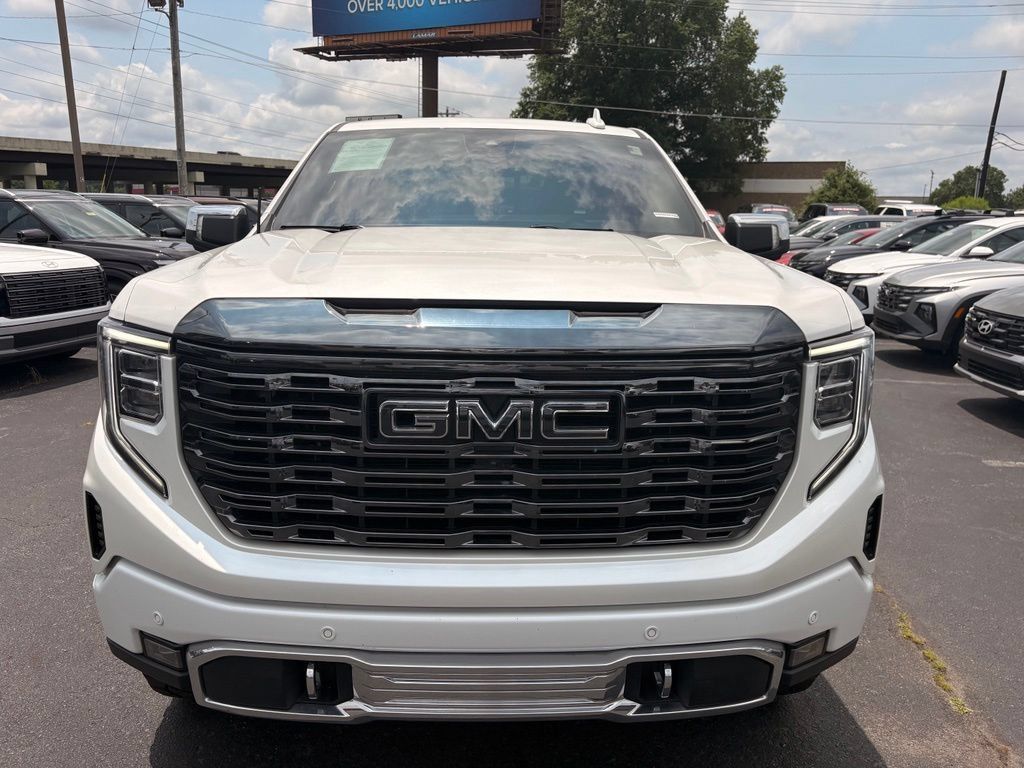 Used 2024 GMC Sierra 1500 Denali Ultimate AWD/4WD image 2