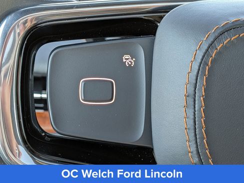 Certified 2025 Lincoln Navigator L Black Label AWD/4WD image 32