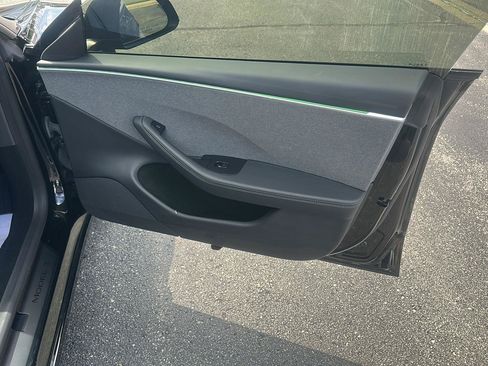 Used 2024 Tesla Model 3 Long Range RWD image 13