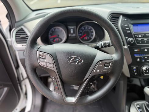 Used 2015 Hyundai Santa Fe Sport AWD/4WD image 21