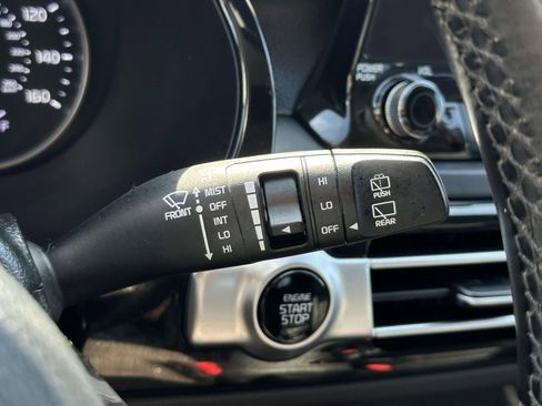 Used 2021 Kia Seltos SX image 19