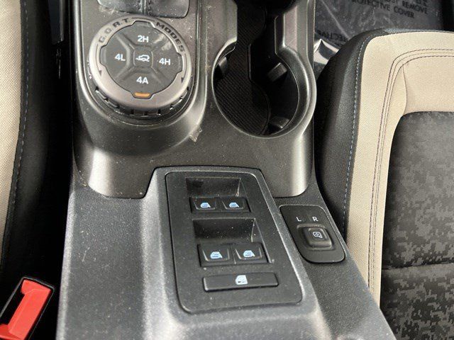 Used 2023 Ford Bronco Wildtrak AWD/4WD image 26