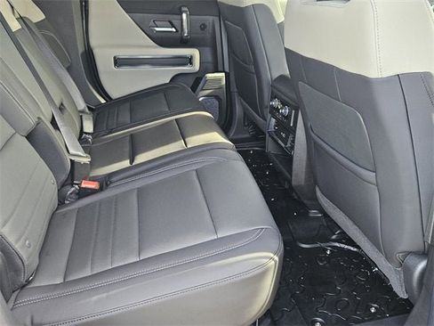 New 2026 GMC Hummer EV SUV image 14