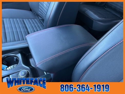 Used 2025 Ford Explorer ST-Line w/ Premium Package image 28