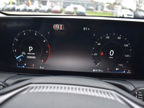 Used 2026 Nissan Sentra SV w/ SV Convenience Package FWD image 27