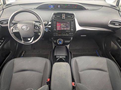 Used 2021 Toyota Prius Prime LE image 18