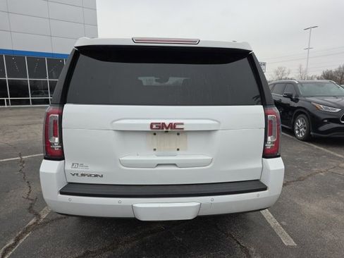 Used 2019 GMC Yukon SLT image 6