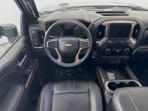 Used 2023 Chevrolet Silverado 2500 High Country w/ Z71 Off-Road Package AWD/4WD image 24