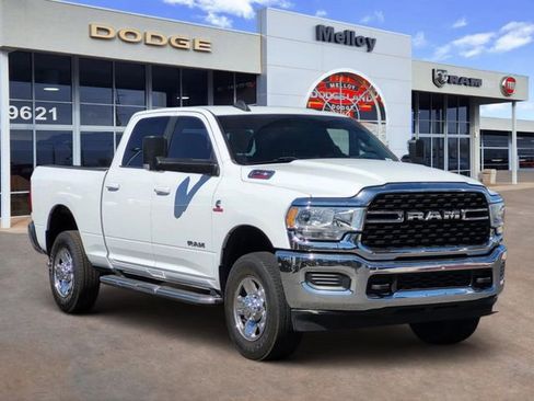 Used 2022 RAM 2500 Big Horn AWD/4WD image 6
