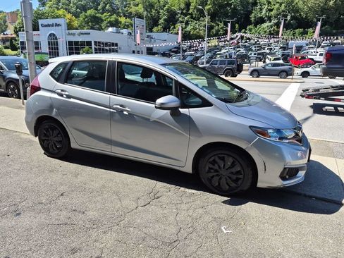Used 2019 Honda Fit LX image 4