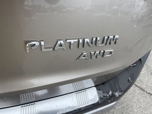 Used 2023 Nissan Rogue Platinum w/ Platinum Premium Package image 9