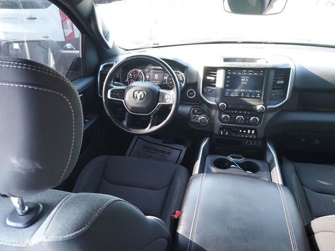 Used 2021 RAM 1500 Big Horn image 15