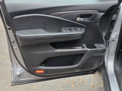 Used 2019 Honda Ridgeline Sport image 26