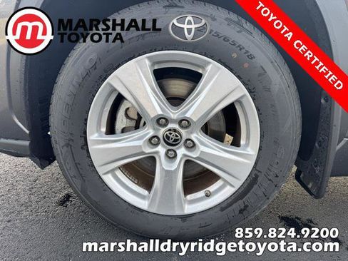 Certified 2024 Toyota Highlander LE image 11