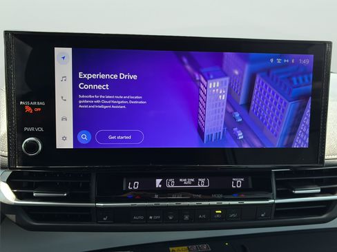 Used 2025 Toyota Sienna XSE FWD image 20
