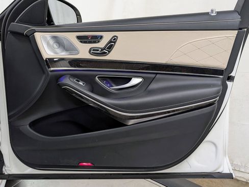 Used 2017 Mercedes-Benz S 63 AMG 4MATIC Sedan image 31