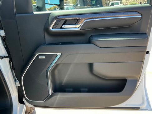 New 2026 Chevrolet Silverado 2500 LTZ w/ LTZ Plus Package AWD/4WD image 23