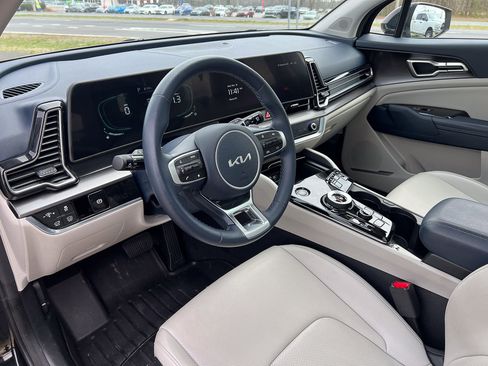 Used 2023 Kia Sportage EX w/ EX Premium Package AWD/4WD image 16