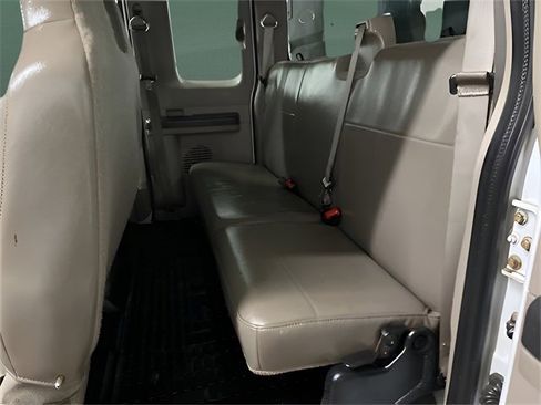 Used 2008 Ford F450 XL image 24