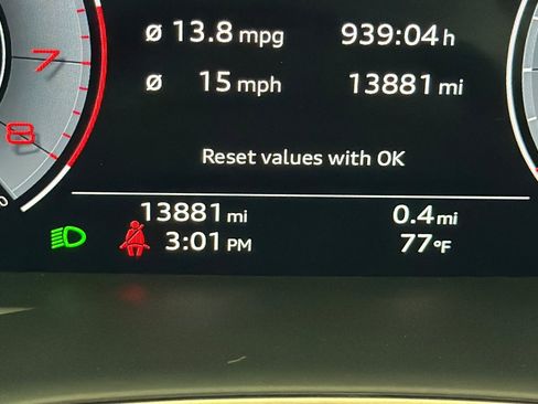 Used 2023 Audi Q8 Premium Plus AWD/4WD image 24
