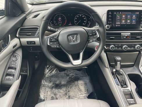 Used 2018 Honda Accord EX-L image 8