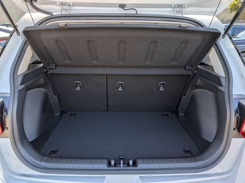 New 2026 Hyundai Venue SEL FWD image 22