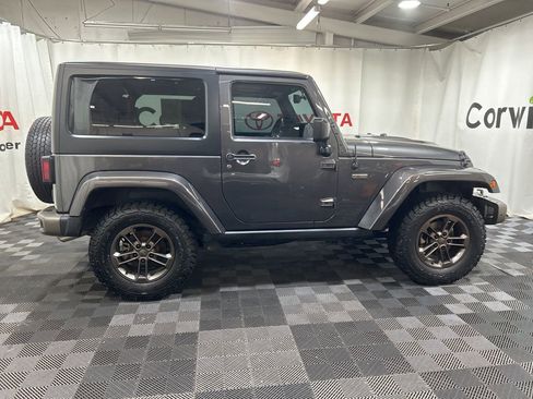 Used 2017 Jeep Wrangler 75th Anniversary image 11
