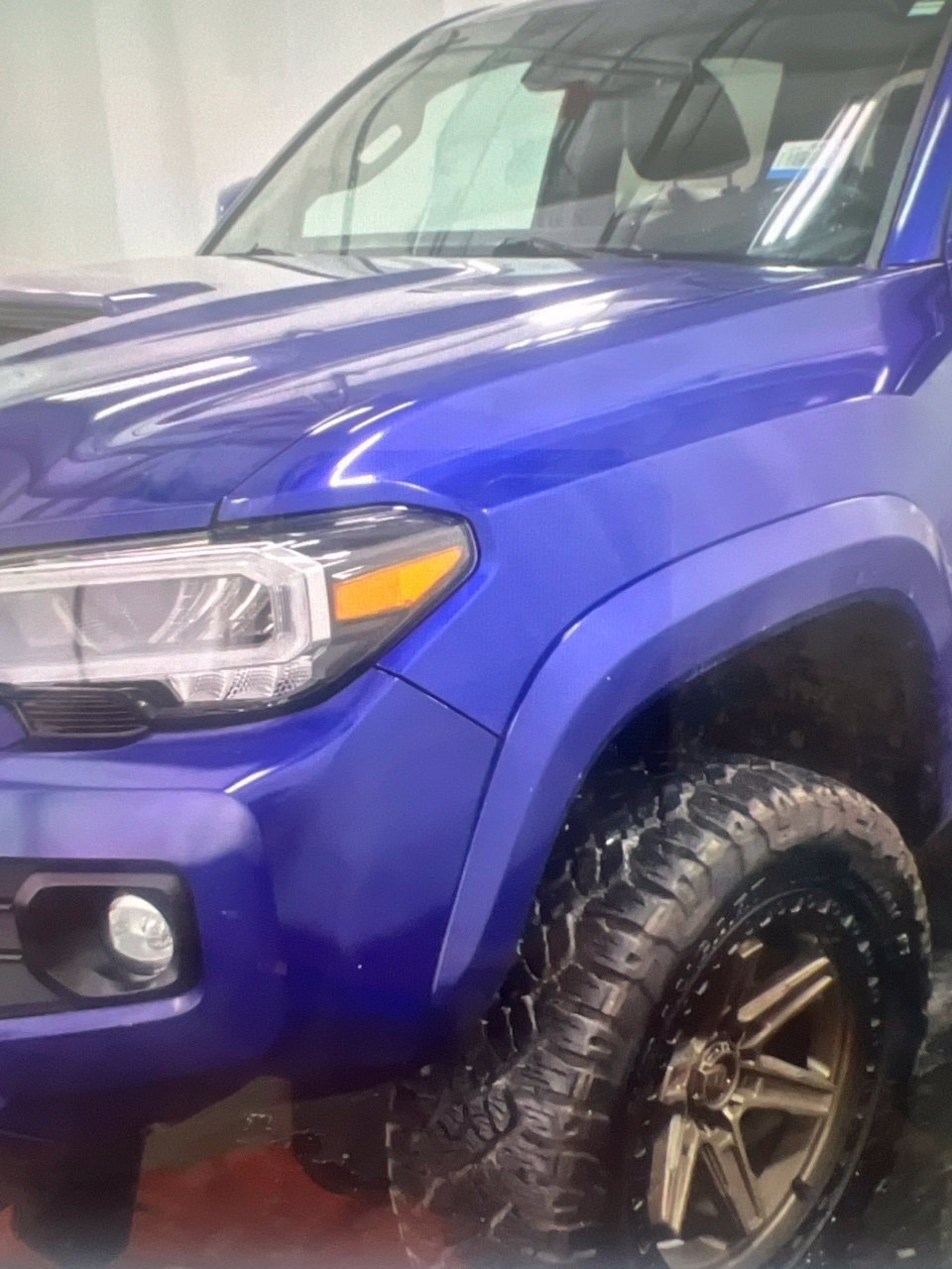 Used 2022 Toyota Tacoma TRD Sport w/ TRD Premium Sport Package AWD/4WD image 1