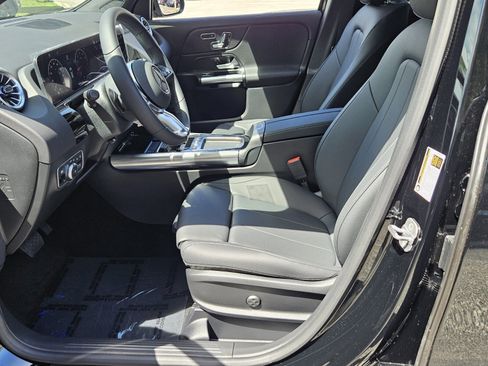New 2025 Mercedes-Benz GLA 250 image 9