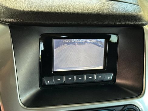 Used 2015 Chevrolet Tahoe LS RWD image 21
