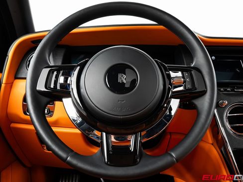 Used 2022 Rolls-Royce Cullinan image 27