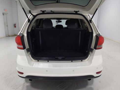 Used 2017 Dodge Journey GT FWD image 29