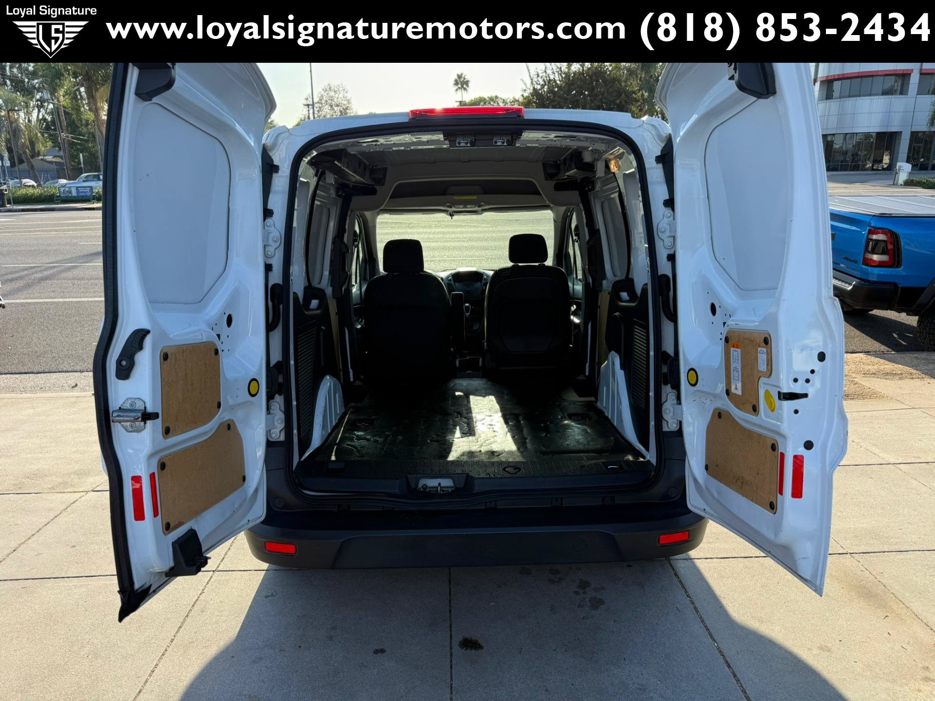 Used 2014 Ford Transit Connect XL FWD image 10
