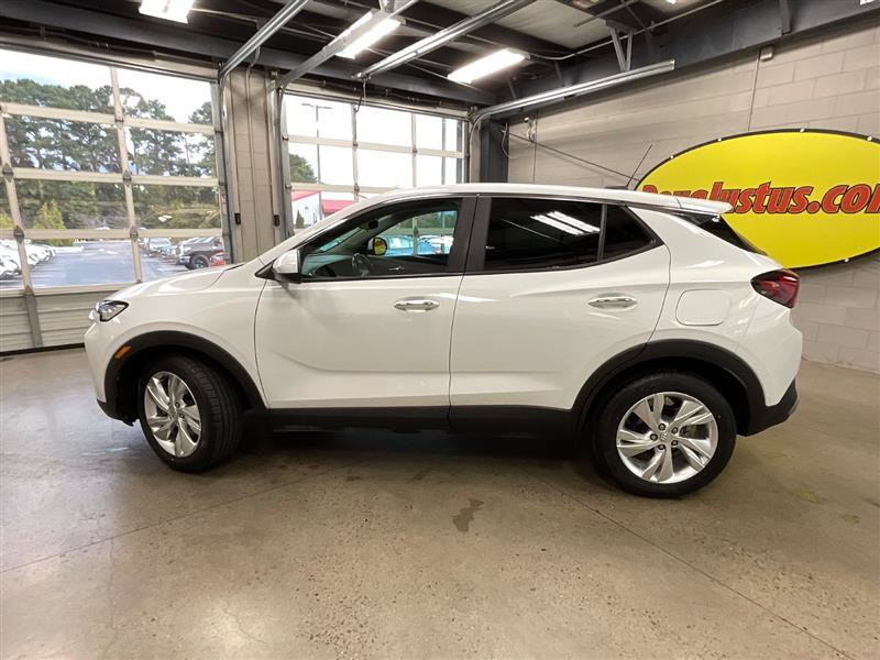 Used 2024 Buick Encore GX Preferred FWD image 2