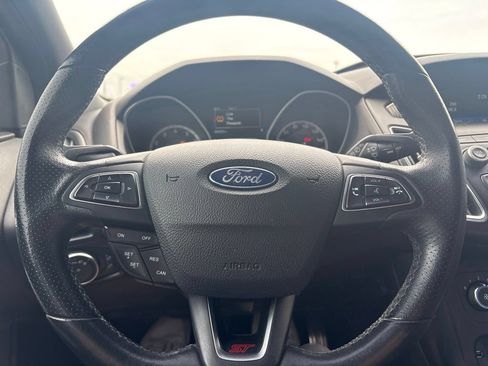 Used 2018 Ford Focus ST FWD image 13
