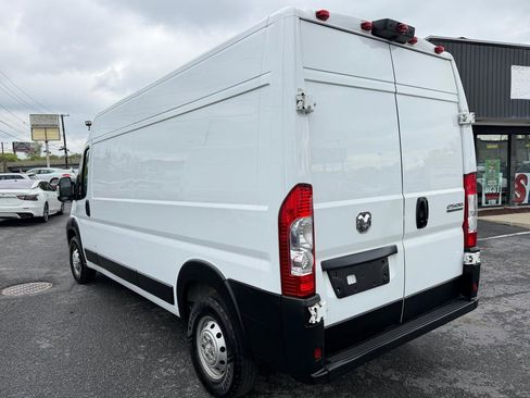 Used 2023 RAM ProMaster 2500 FWD image 7
