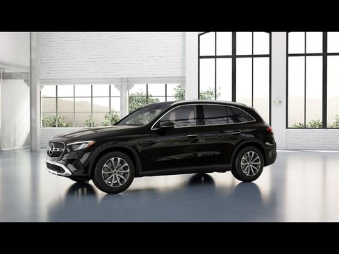 Certified 2026 Mercedes-Benz GLC 300 4MATIC image 32