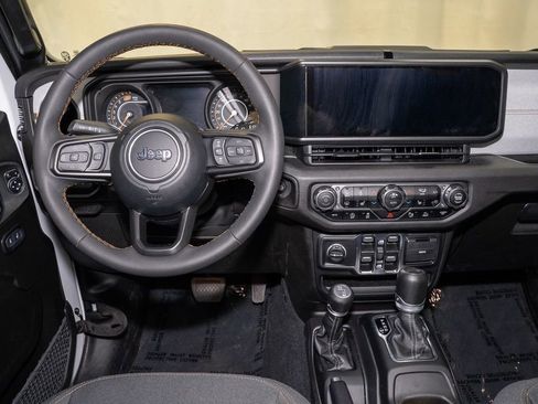 Used 2024 Jeep Wrangler Sport S image 2