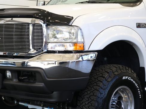 Used 2002 Ford F350 XLT image 12