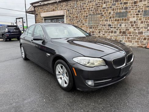 Used 2012 BMW 528i xDrive Sedan AWD/4WD image 8