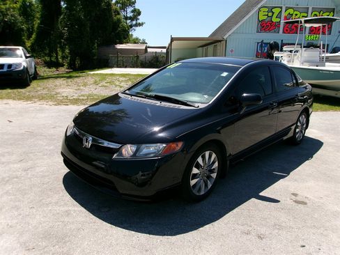 Used 2007 Honda Civic LX image 2