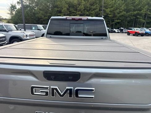 Used 2024 GMC Sierra 2500 AT4 w/ AT4 Premium Plus Package AWD/4WD image 23