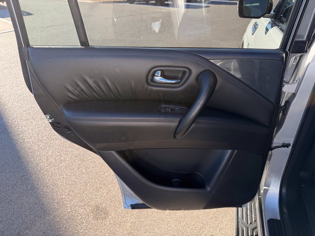 Used 2021 Nissan Armada SV RWD image 17