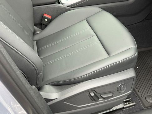 New 2025 Audi Q5 Premium Plus image 11