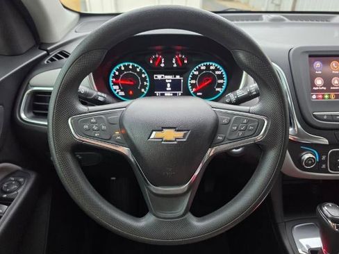 Used 2020 Chevrolet Equinox LS w/ LS Convenience Package FWD image 14