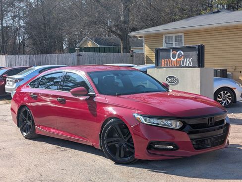 Used 2020 Honda Accord Sport image 1