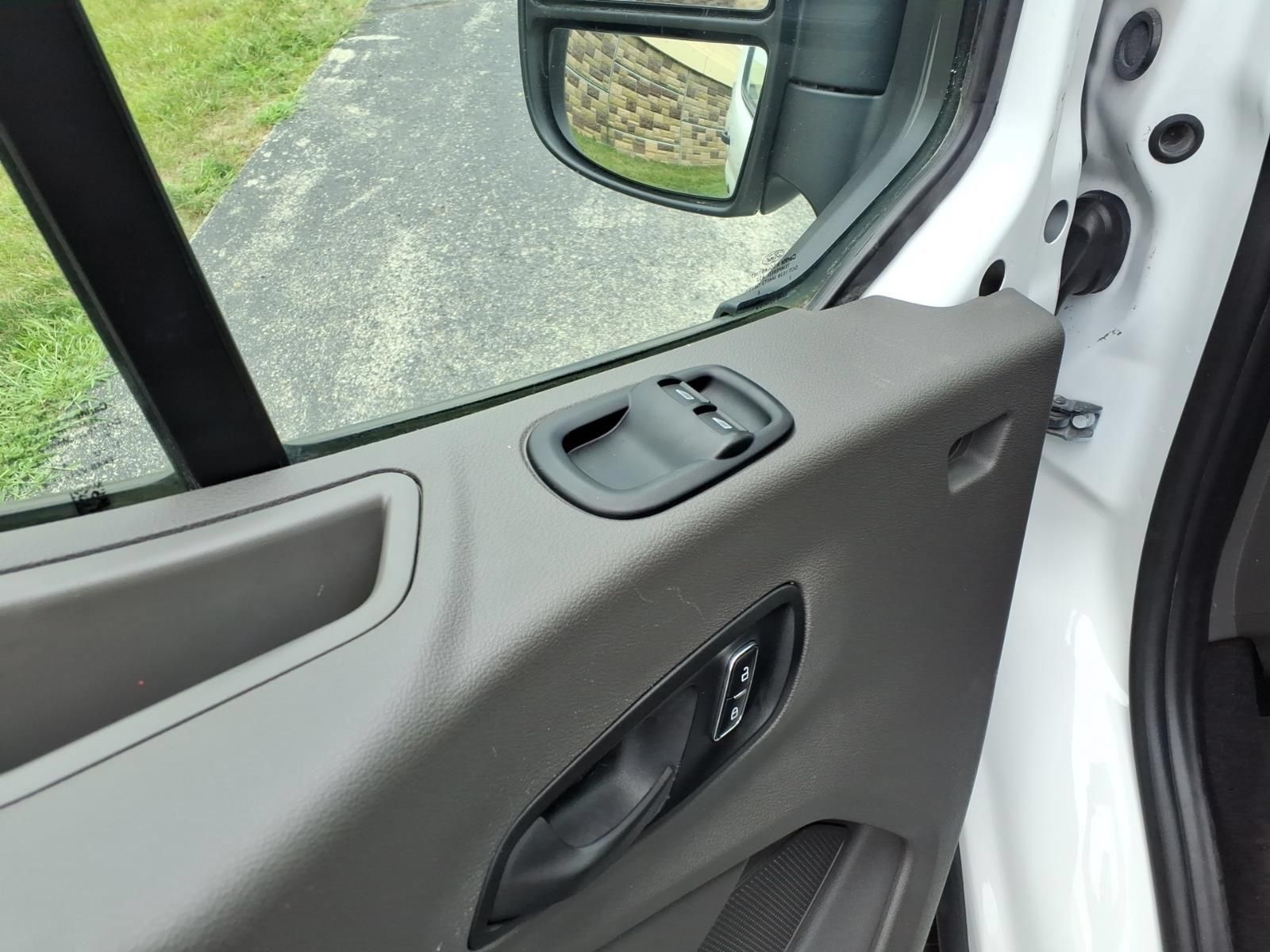 Used 2024 Ford Transit 350 XL RWD image 12