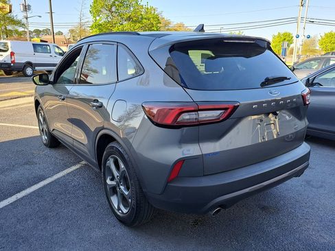 Used 2025 Ford Escape ST-Line image 4