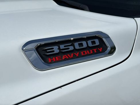 Used 2023 RAM 3500 Big Horn w/ Level 1 Equipment Group AWD/4WD image 10